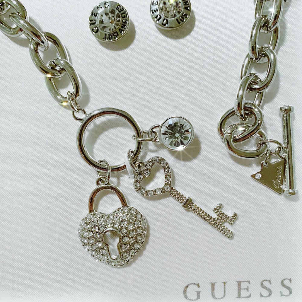 Guess Charm Bracelet And Earrings Set